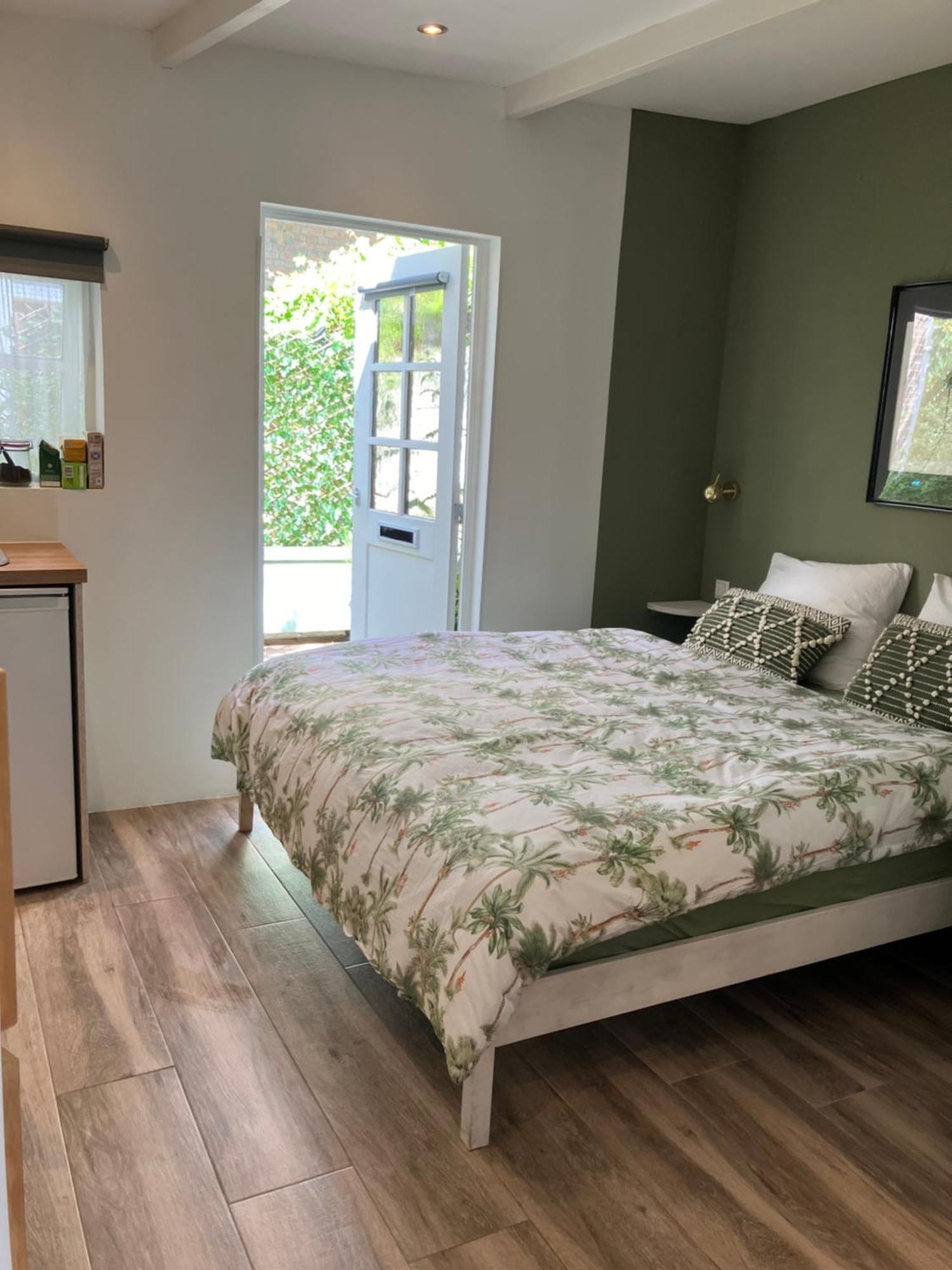 Antonia Beach House Гаага Экстерьер фото